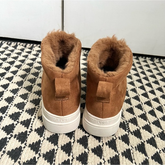 J/SLIDES Tan Waterproof Suede Platform Boots - Picture 5 of 5